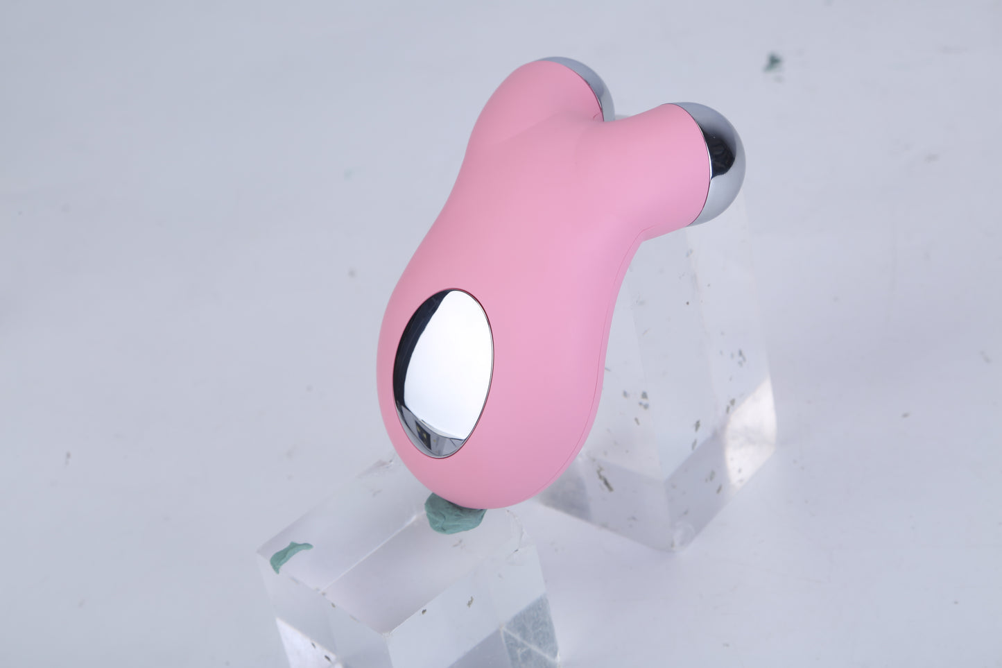 Rechargeable Micro-Current Face & Neck Massager – Skin Tightening & Lifting